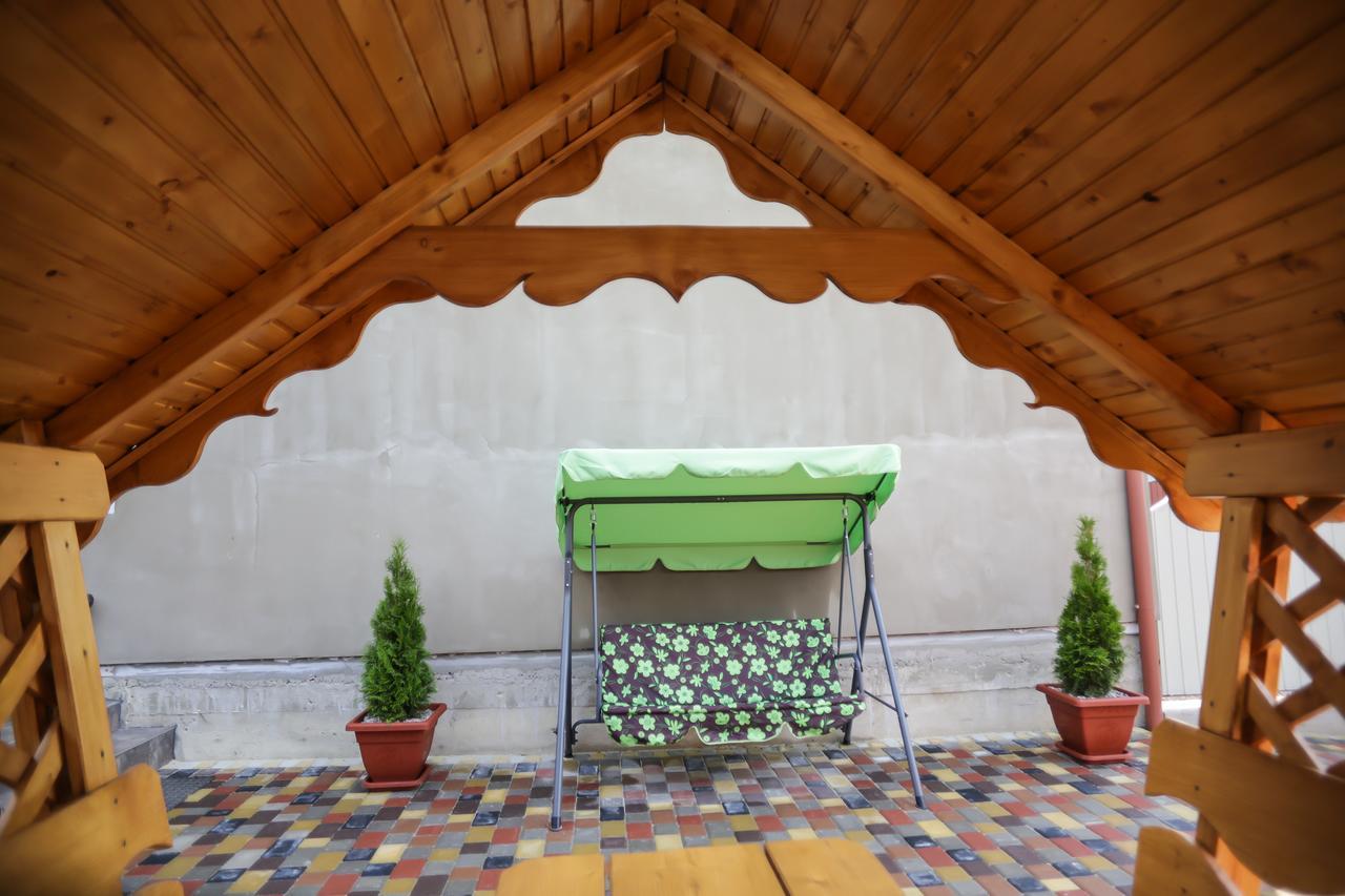 Hotel U Maksa Soločin Exteriér fotografie