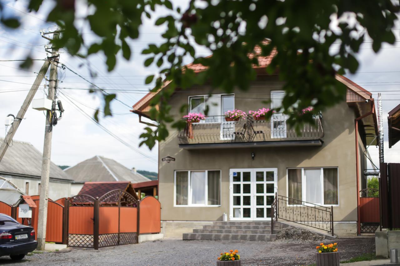 Hotel U Maksa Soločin Exteriér fotografie